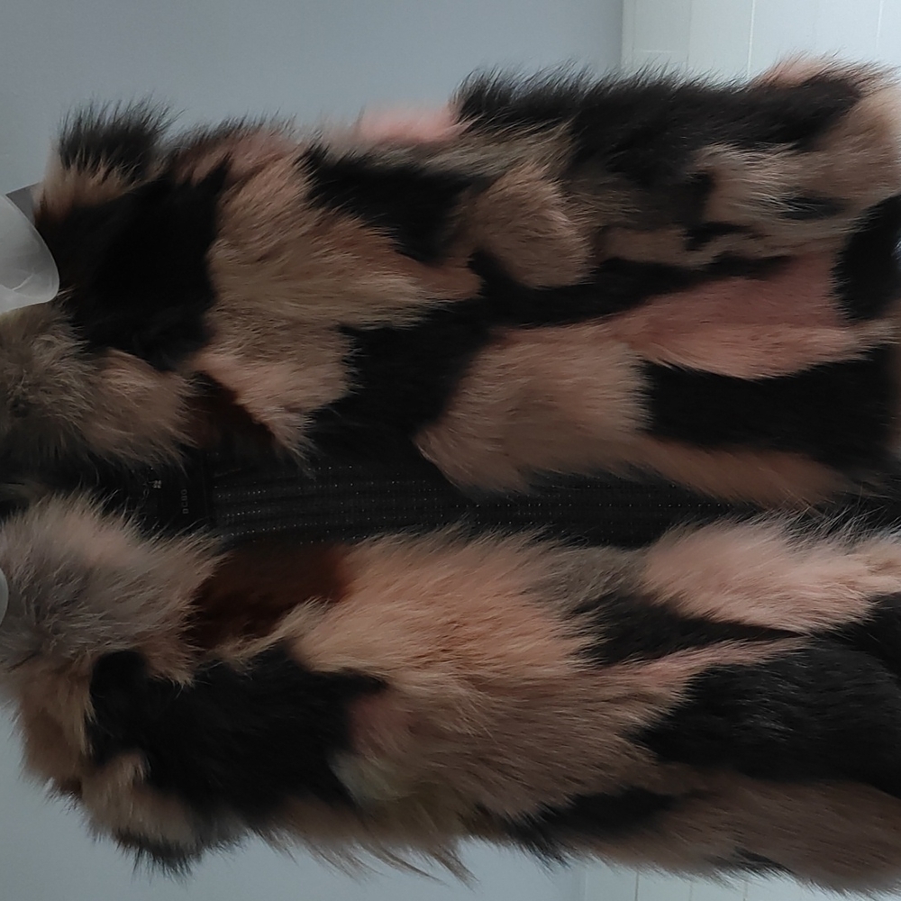 Bcbgmaxzaria real foxfur vest
